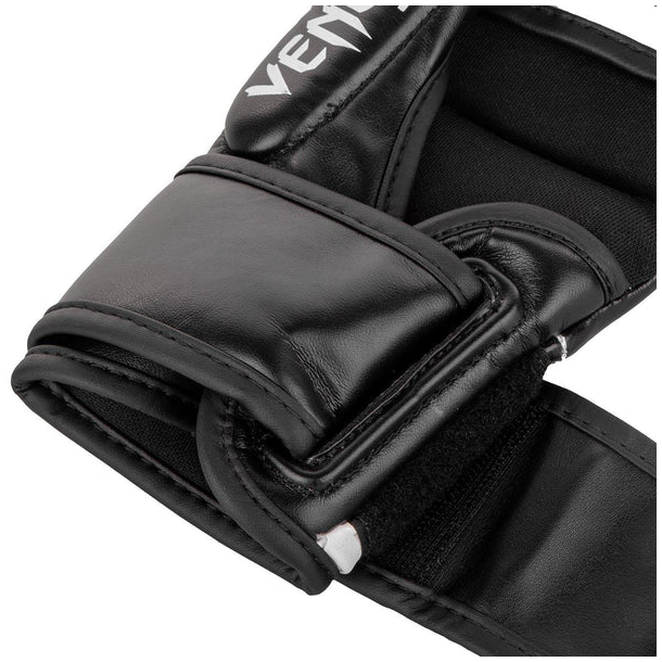 Venum MMA Handsker 